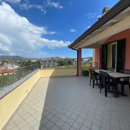 La Quercia Casa Vacanza Imperia Exterior photo